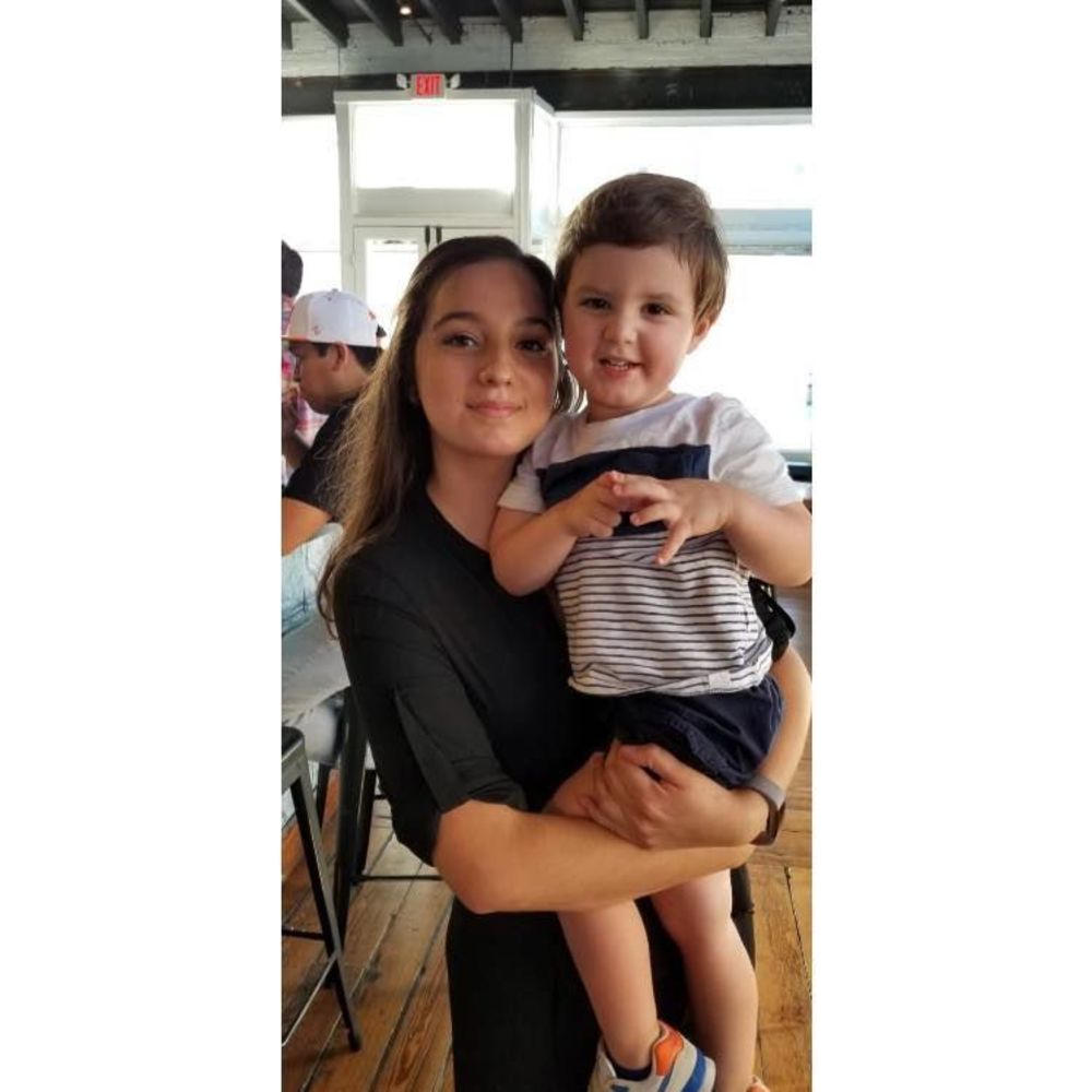 Meet your Posher, Fernanda